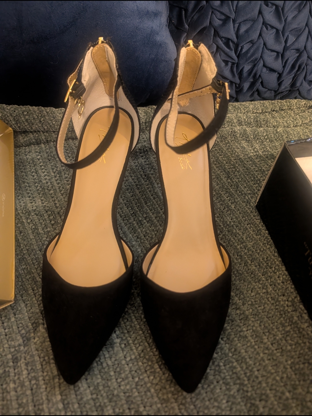 Thalia Sodi Black Pointed Ankle-Strap Heels